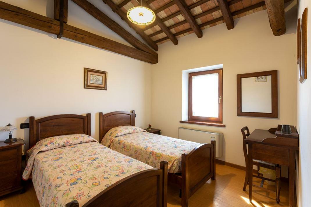 Agriturismo Il Picchio Castions di Strada 外观 照片
